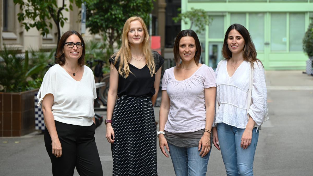 De izquierda a derecha, Fatima Crispi, Sara Castro Barquero, Francesca Crovetto e Irene Casas