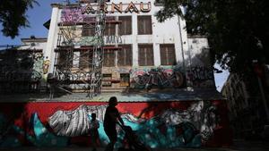 Barcelona inicia la rehabilitació de l’històric Teatre Arnau després d’anys d’abandonament