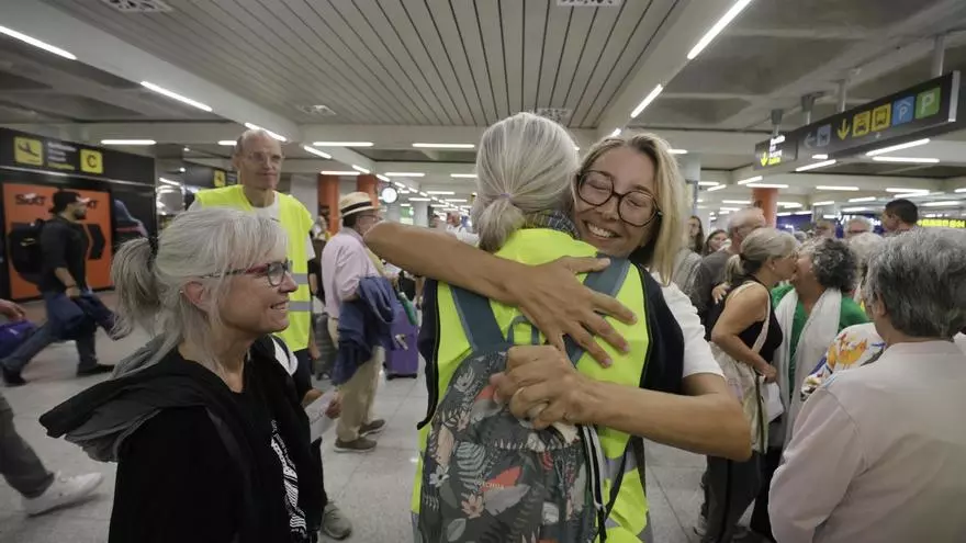 VÍDEO | Reyes Rigo, Lucía Muñoz y Alejandra Martínez aterrizan en Mallorca