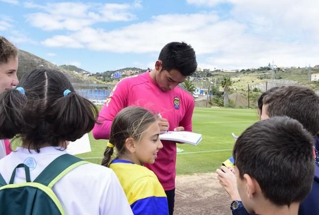 Entrenamiento de la UD Las Palmas en Barranco ...