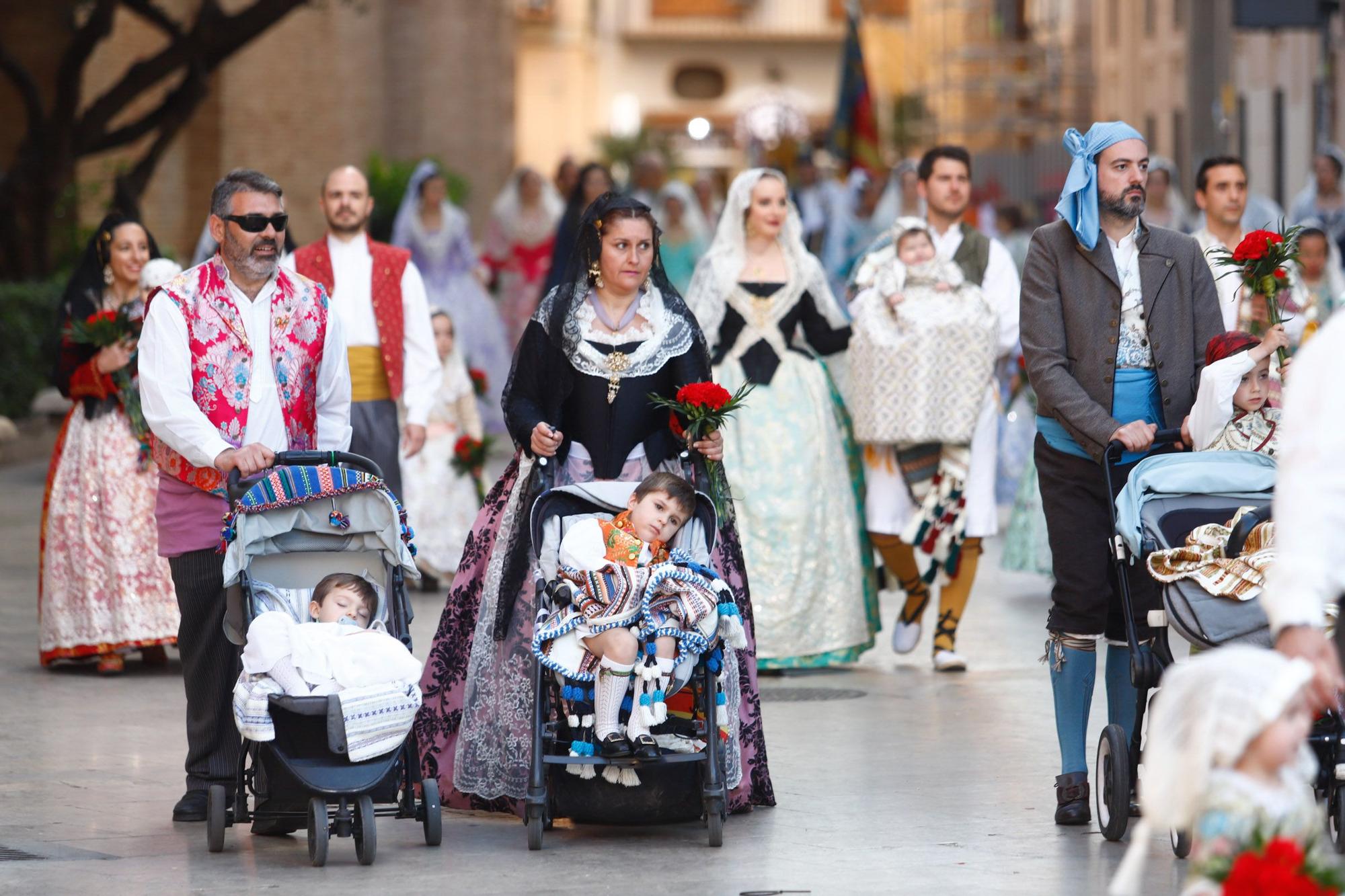 Búscate en el primer día de la Ofrenda en la calle San Vicente entre las 17:00 y las 18:00