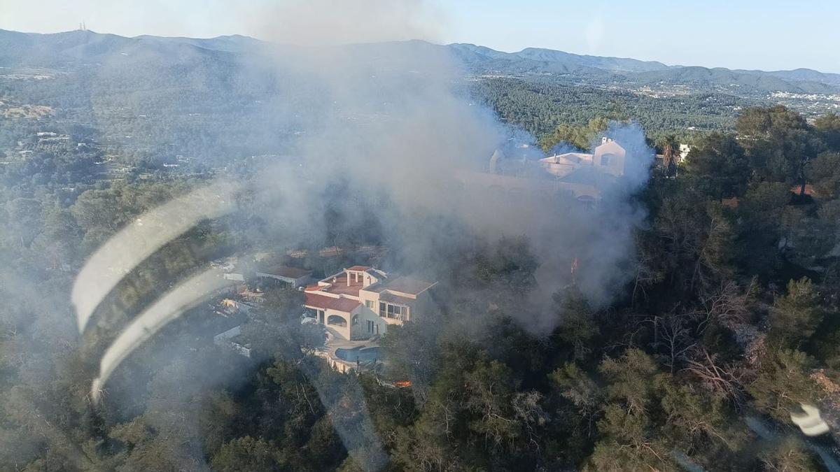 Incendio Forestal en el Puig de sa Creu