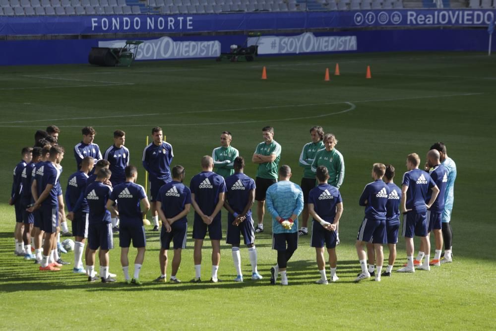 Entrenamiento del Real Oviedo en el Carlos Tartiere