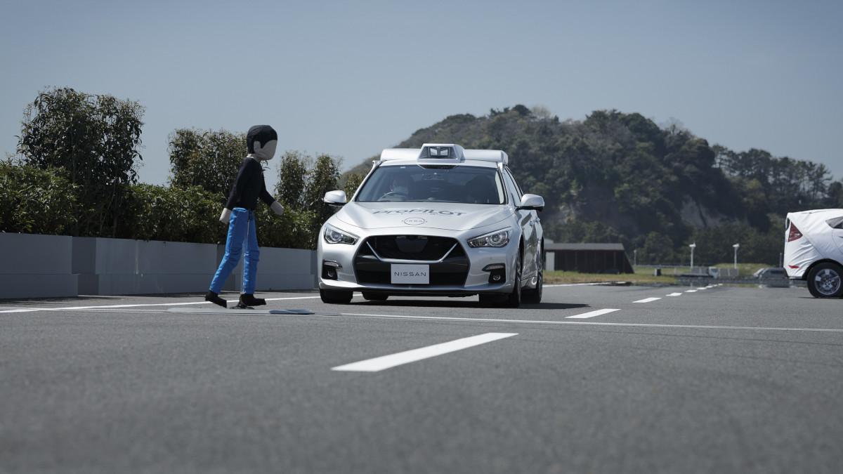 Nissan está un paso más cerca del coche autónomo