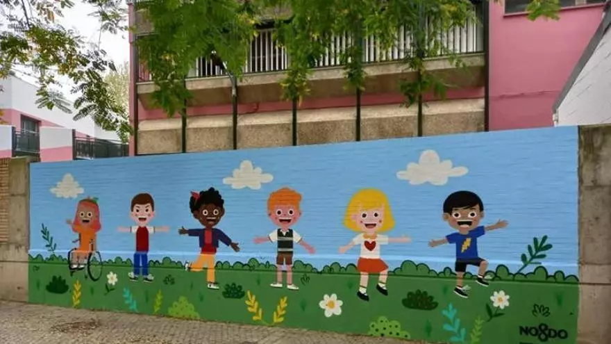 VÍDEO | Sevilla cubrirá con una treintena de grafitis más de 600 metros cuadrados de paredes de colegios