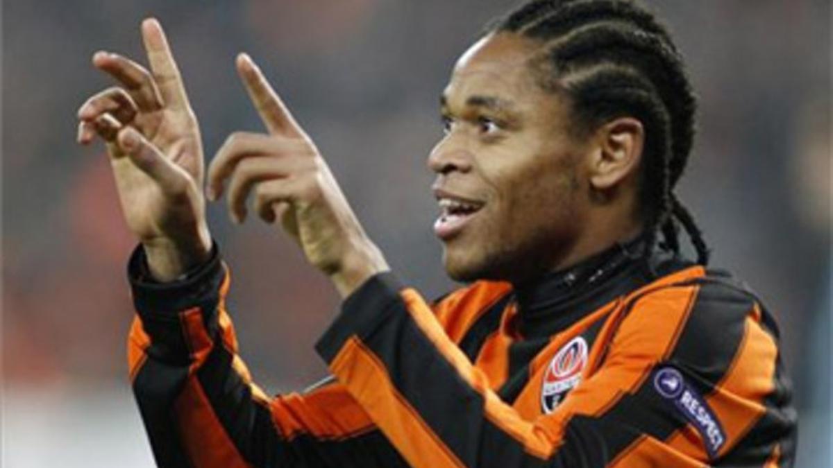 Luiz Adriano se reincorpora al Milan