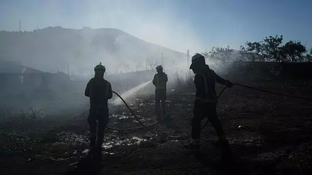 Extinción del incendio en O Portiño