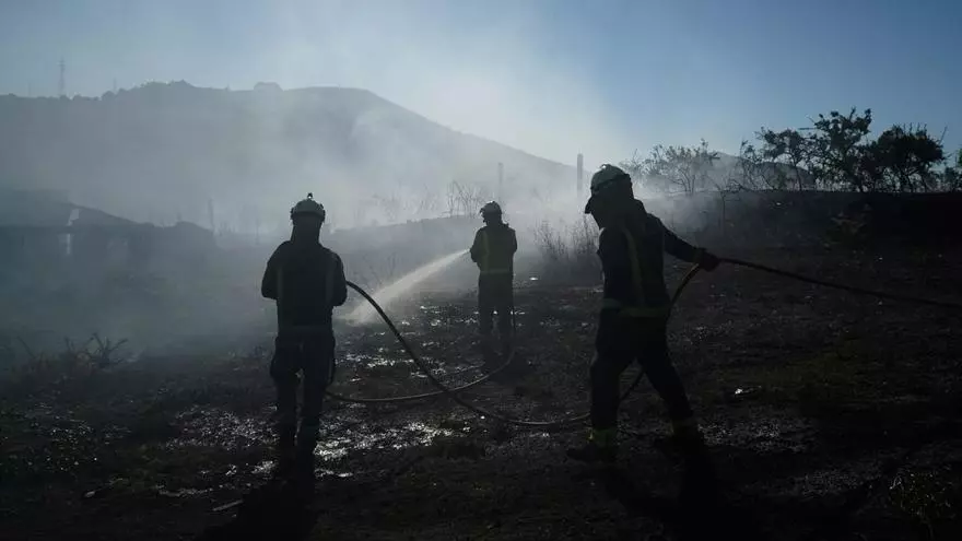 Extinción del incendio en O Portiño