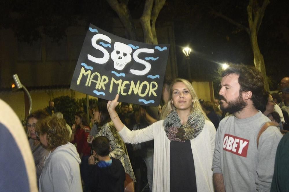 Manifestación en Cartagena: 55.000 personas claman por el Mar Menor (II)