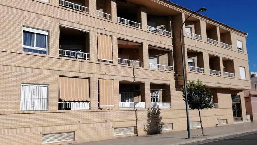 Ponen a la venta más de 750 casas por menos de 75.000 euros en la Región