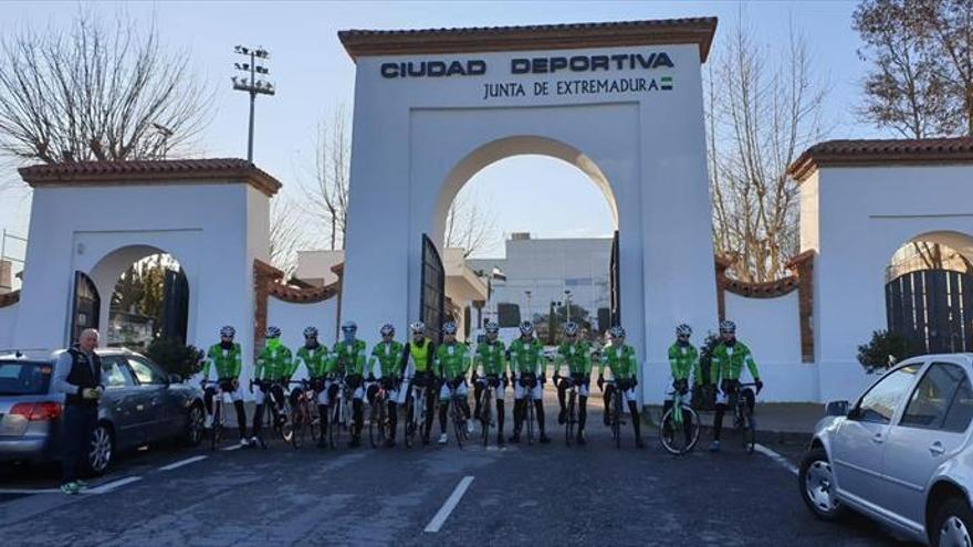 El Bicicletas Rodríguez se concentra en Cáceres