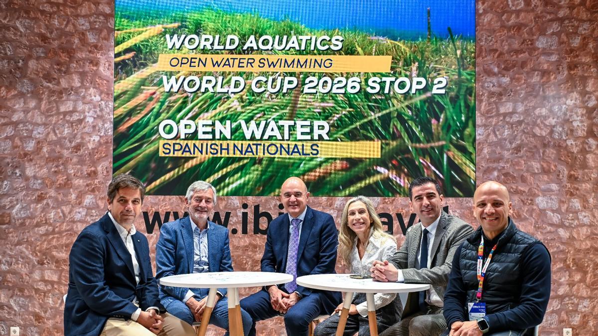 Presentación de la Copa del Mundo de natación, que se celebrará en Santa Eulària.