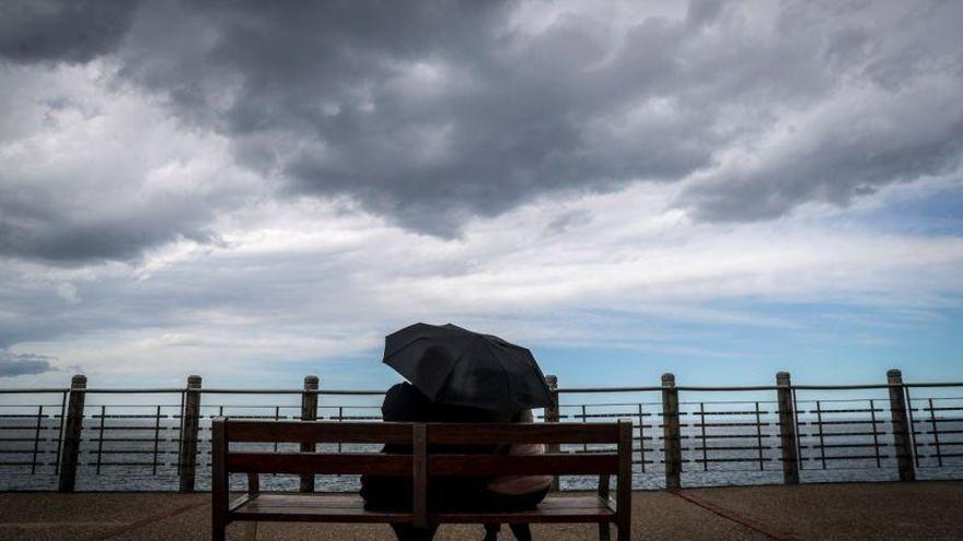 Aemet: Hoy chubascos en Canarias y despejado en la Península y Baleares