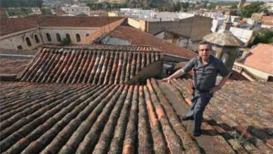 Cultura restaurará la cubierta de la parroquia de San Agustín