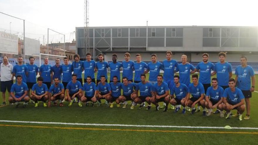 El conjunto celeste realizó la puesta a punto en el césped del campo San Fernando.