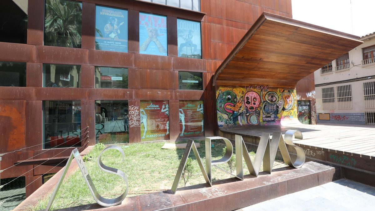 El Centro Musical Las Armas de Zaragoza está cerrado desde enero.