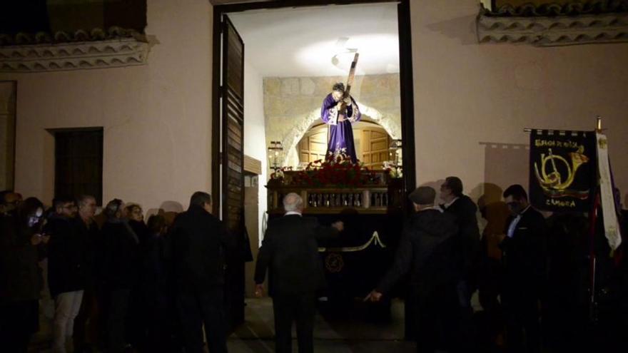 Semana Santa Zamora: Traslado del Nazareno de San Frontis