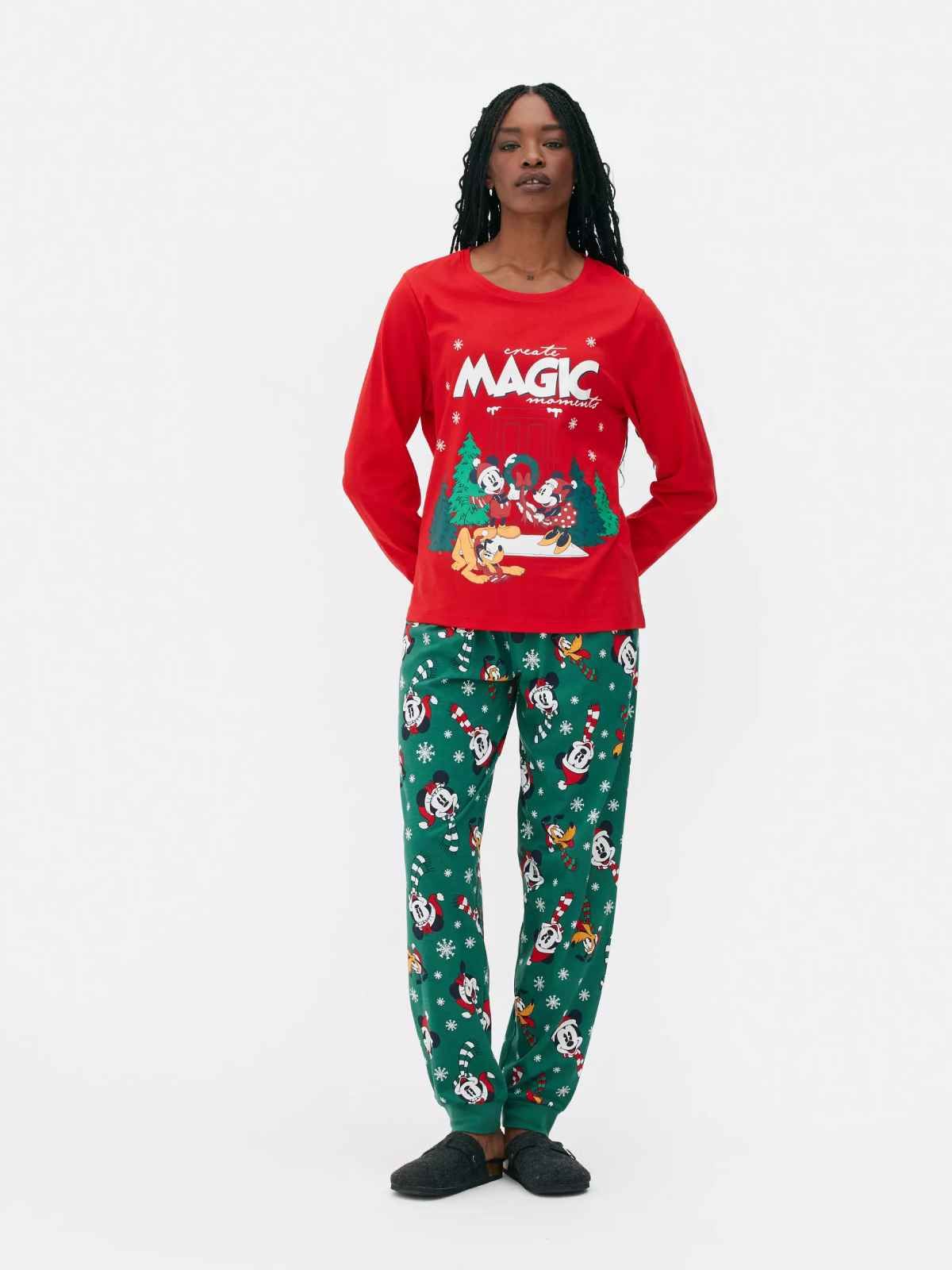 De 'El Grinch' al clásico diseño de cuadros: así son los pijamas de Navidad  de la nueva colección de Primark para toda la familia