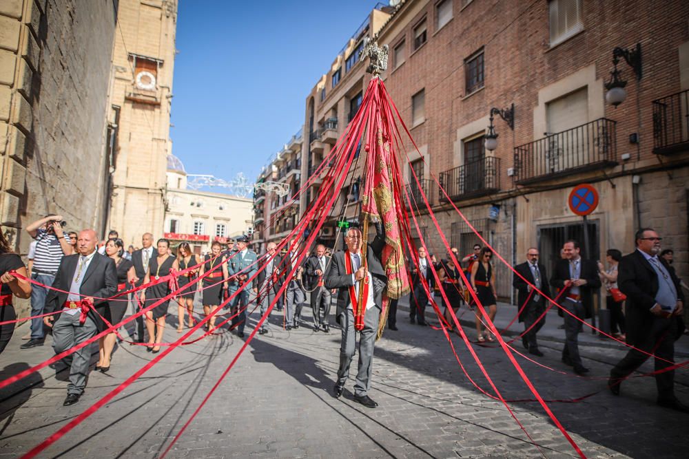 Exhibición de la Gloriosa Enseña del Oriol y primeras horas dela procesión cívica por las calles de Orihuela