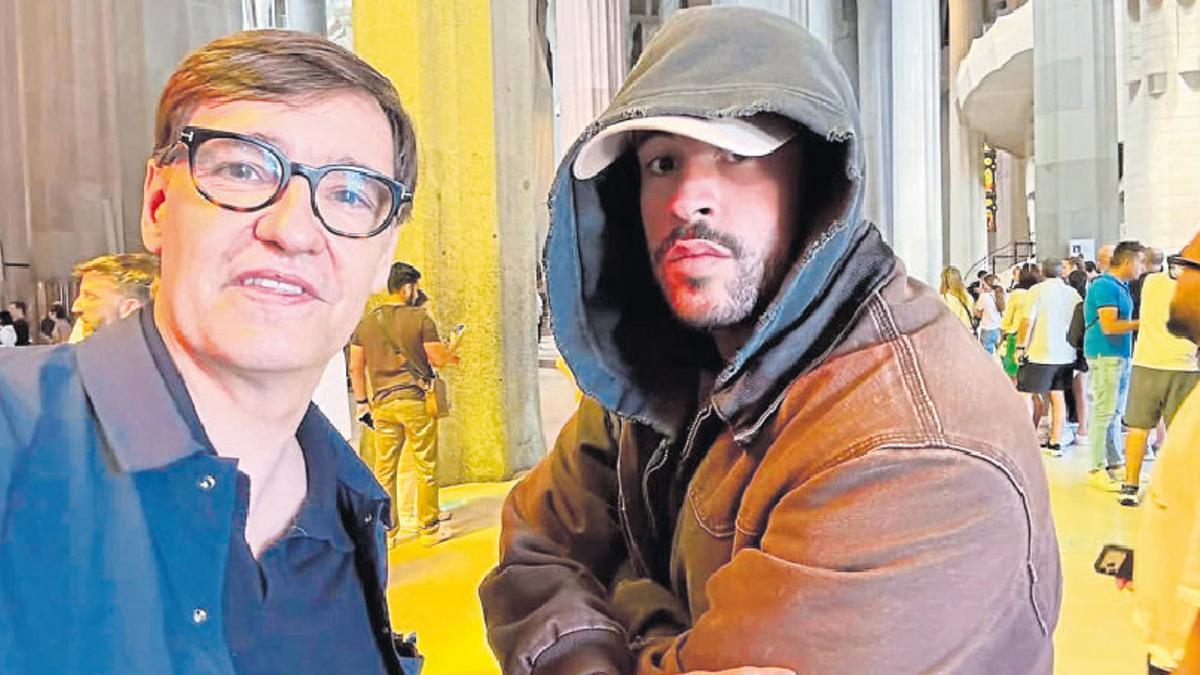 El president Illa  i Bad Bunny a la Sagrada Família