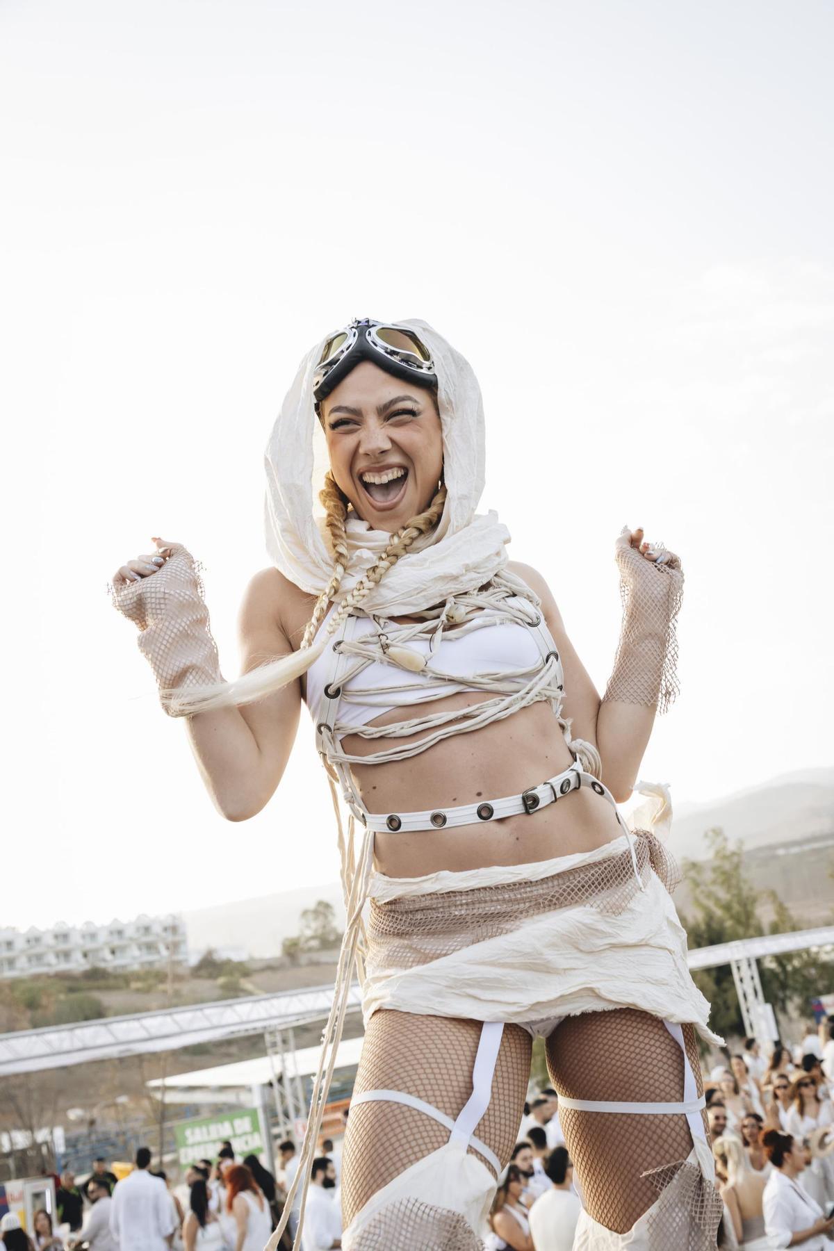 SANSA XXL WHITE EDITION