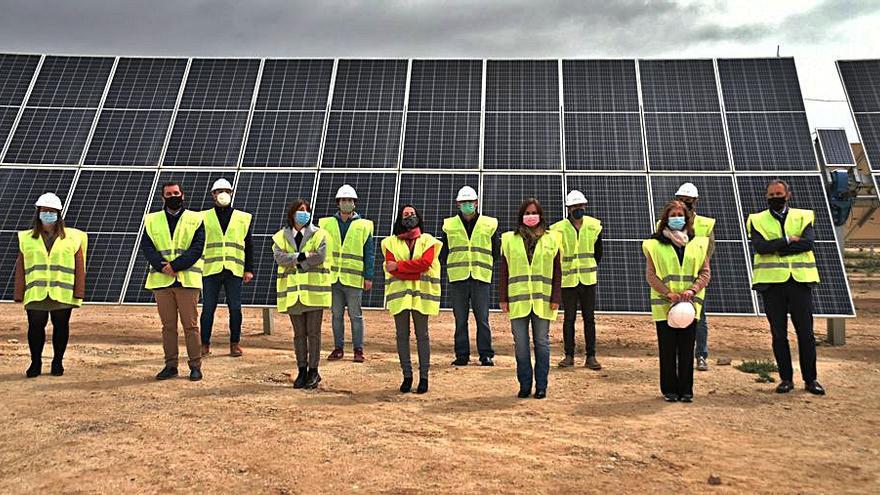 Xixona inaugura su planta solar con capacidad para abastecer a 17.500 casas