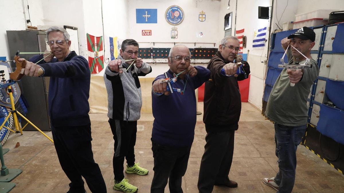 Por la izquierda, José Díaz, Agustín Sánchez, José Manuel Vallina, Guillermo Delgado y Gabriel Fernández