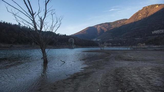El pantano de Baells, en el Berguedà