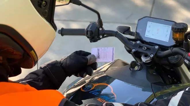 ¿Te imaginas sacarte el carnet A en moto eléctrica? Es posible con la Zero SR/F