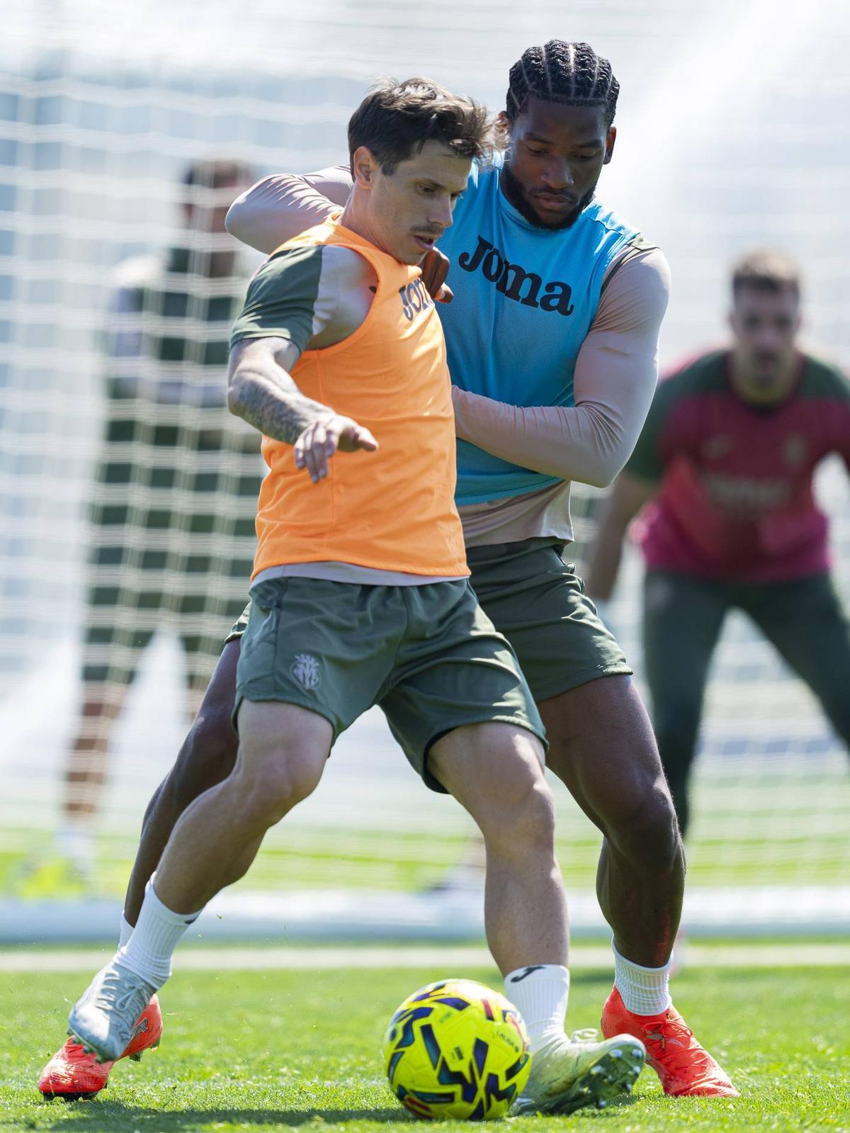 Alfon y Kambwala durante un entrenamiento esta semana.