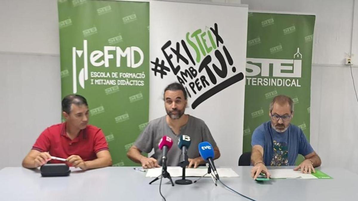 Carles Cabrera, Lluís Segura y Miquel Gelabert, representantes del STEI M.F.