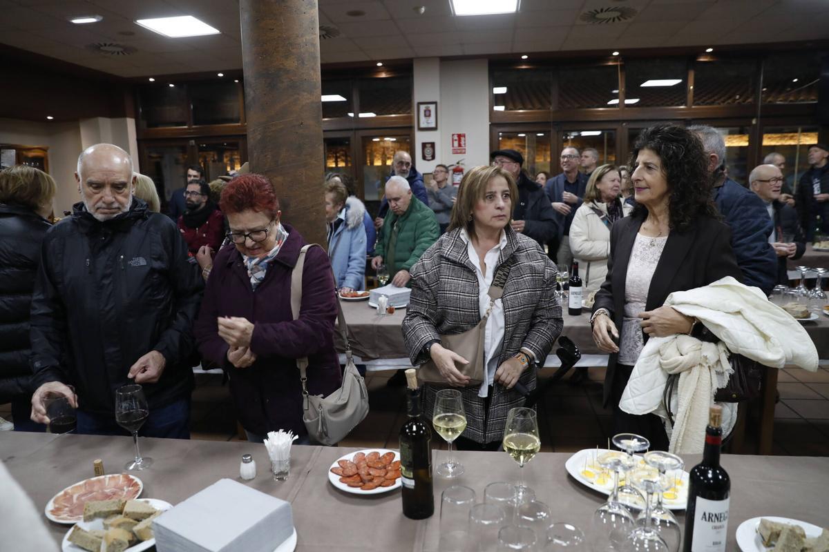 En imágenes: Así fue la reapertura de la sidrería Yumay de Avilés