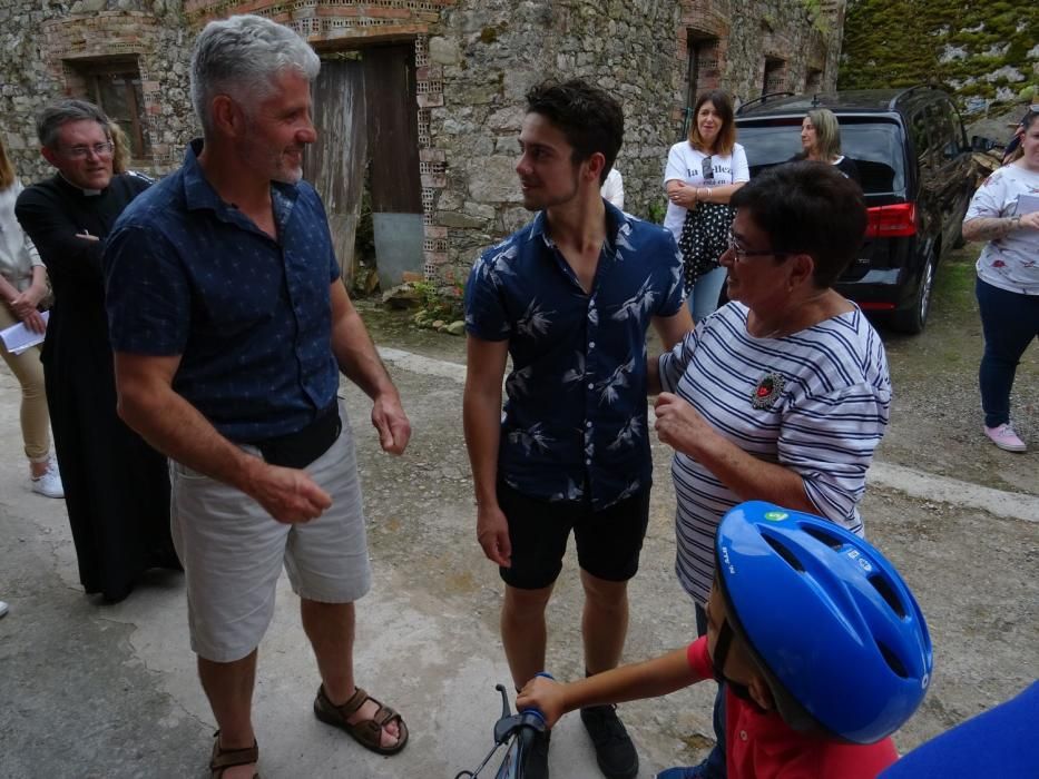 Oskar Proy visita Cangas