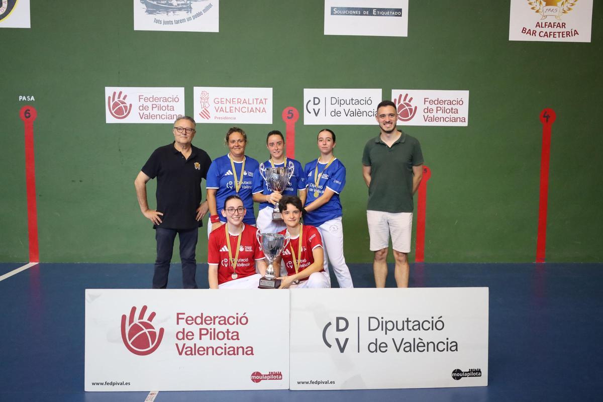 Elisa Villanueva, Mara Stoica i Yolanda Poveda (CPV Almenara) i Ana i Meritxell (CPV Alfara).