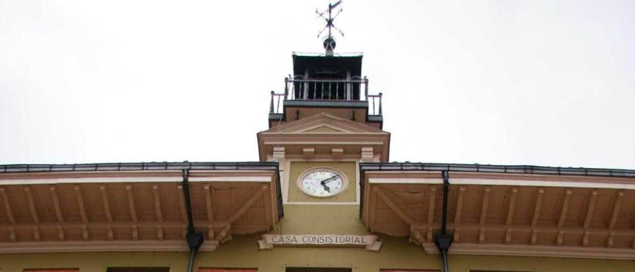 Fachada del Ayuntamiento de Langreo.