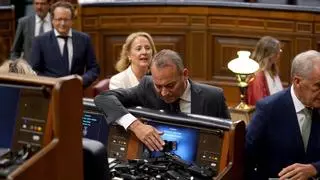 Directo | Aplausos y protestas en el estreno del uso de las lenguas cooficiales en el Congreso