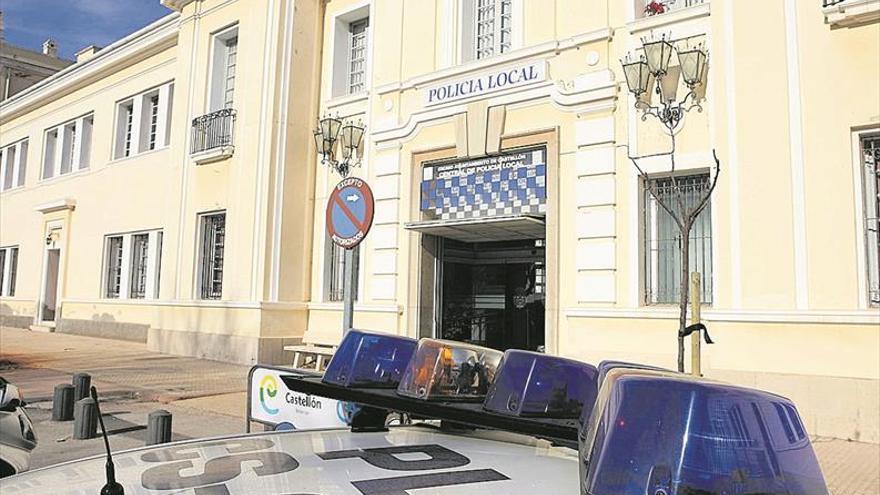 Condenada una policía local de Castelló por robar a compañeras