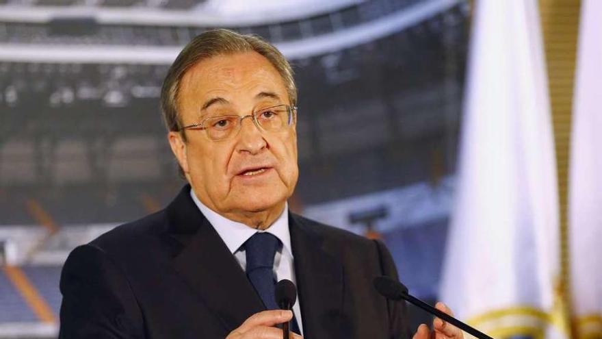 Florentino Pérez, durante su comparecencia de ayer. // Efe