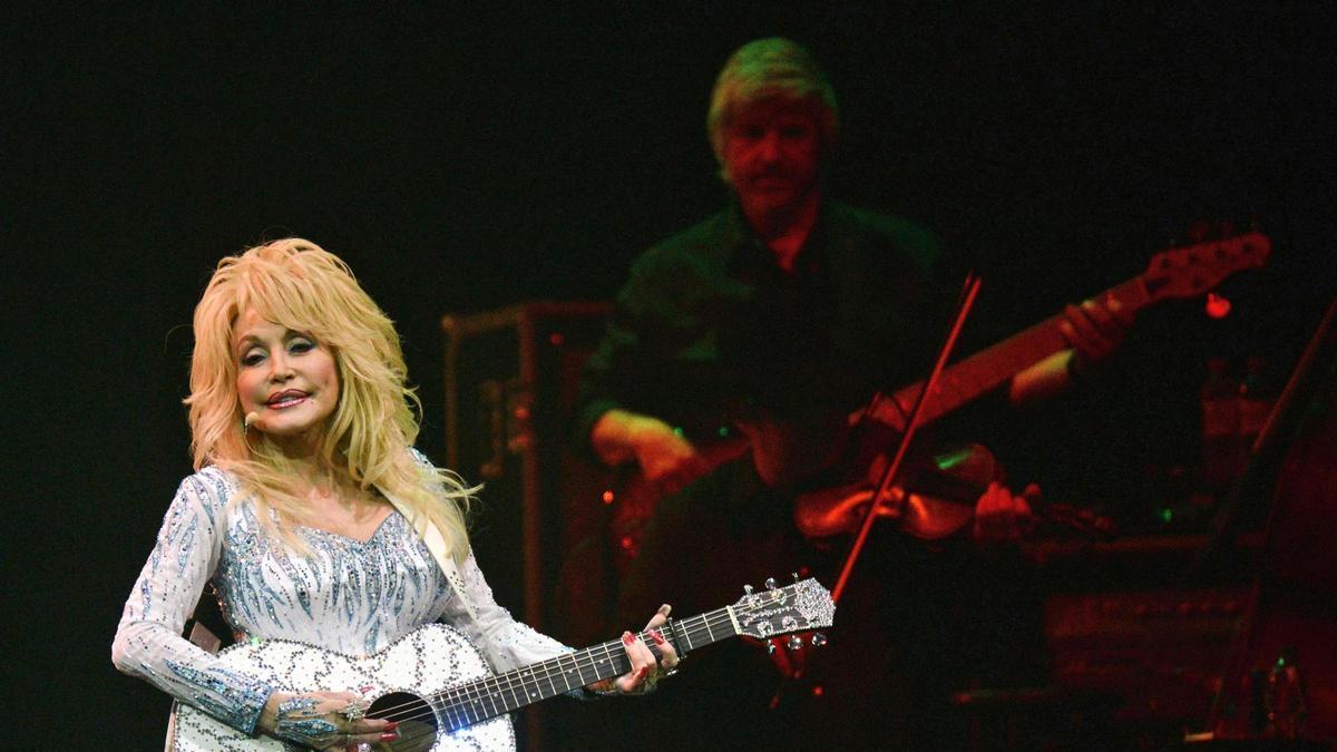 Muere Dolly Parton a los 80 años de edad.