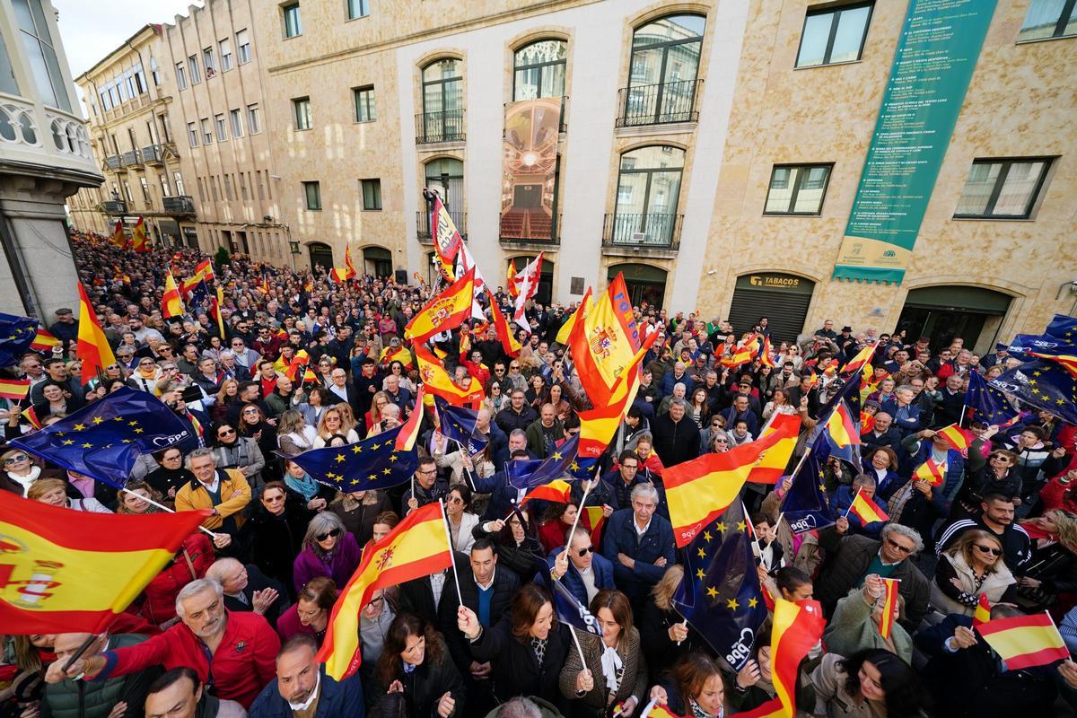 Manifestaciones en ciudades de toda España tras el acuerdo del PSOE y Junts