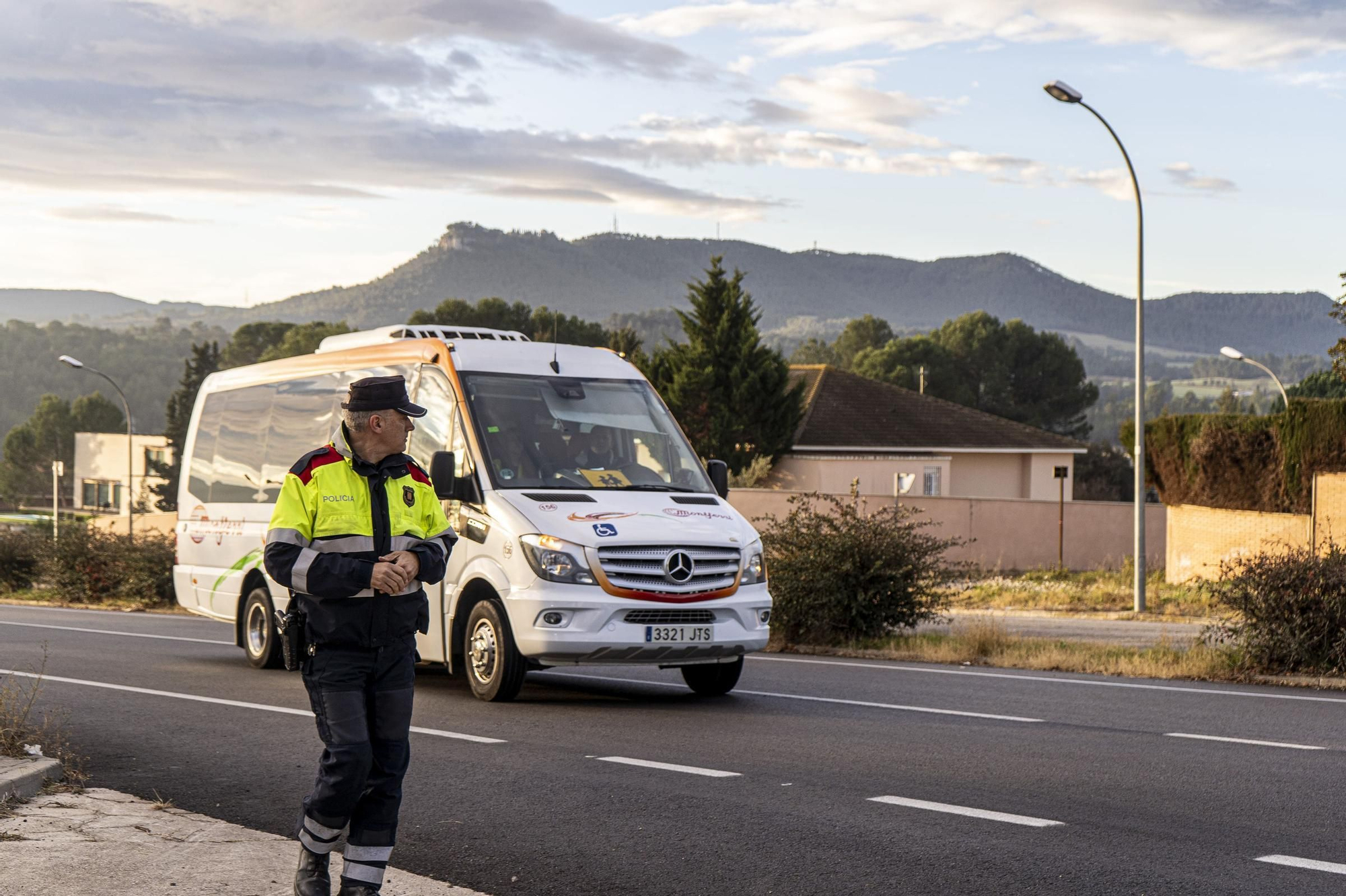 Un control del transport escolar dels Mossos, des de dins