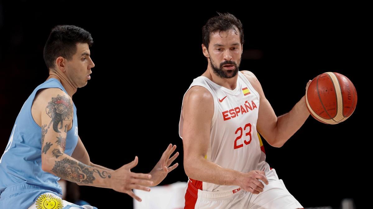 Sergio Llull, en un partido de la selección española.