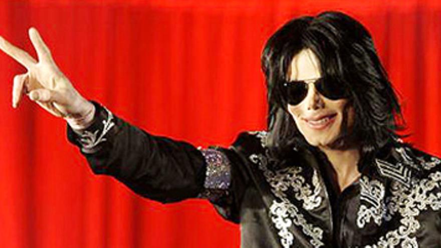 Fallece Michael Jackson tras sufrir una parada cardíaca