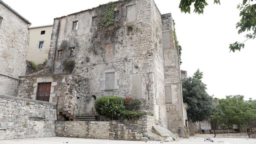 Girona executarà un &quot;enderroc parcial&quot; de l’edifici dels antics Maristes al Barri Vell