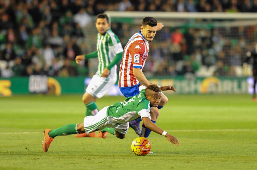 El Sporting suma un punto ante el Betis