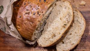 Pan de atún con semillas