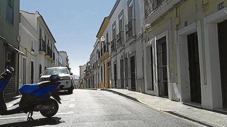 Un peatón, herido grave al ser atropellado en una calle de Mérida