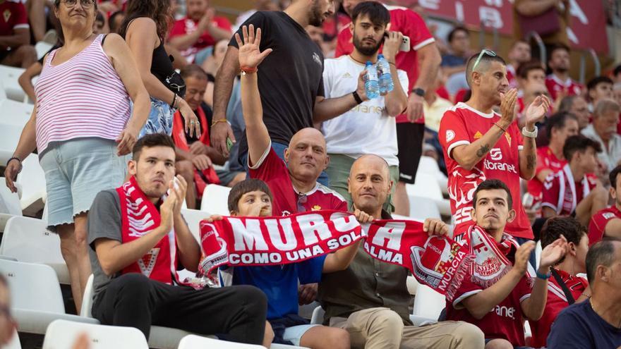 El Real Murcia, en el cuarto escalón de la clasificación de abonados en Primera RFEF