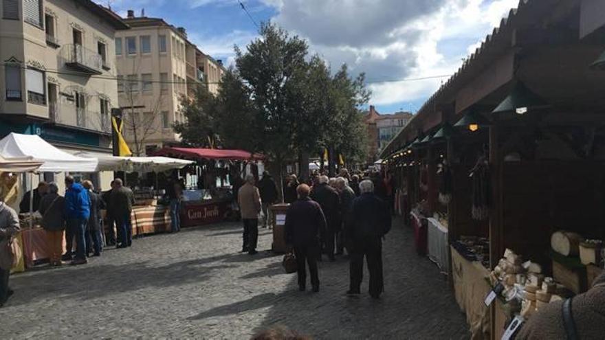 Fira de l&#039;Embotit d&#039;Olot  El Firalet s&#039;emplena de visitants