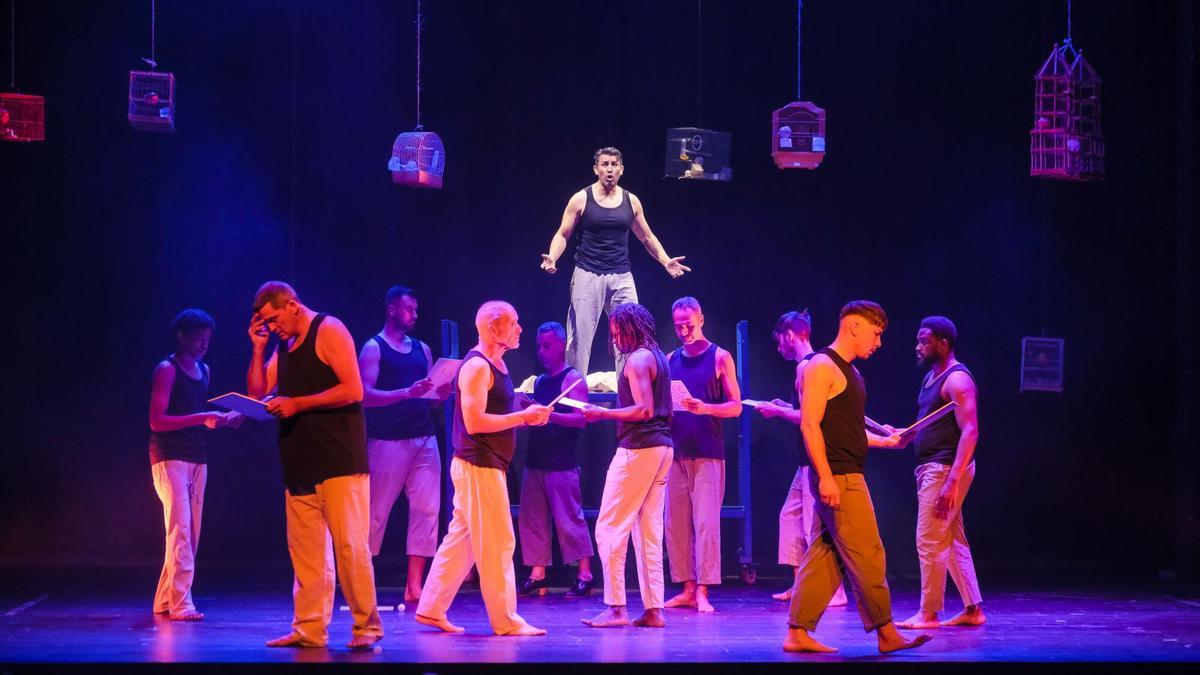 Obra de teatro de presidiarios, expresidiarios y voluntarios en Gáldar